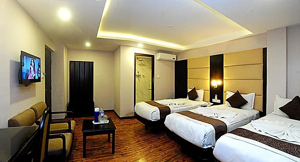 Kathmandu Grand Hotel 3*,  Nepal